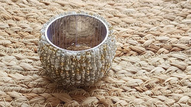 Silver Beaded Tableware Set
