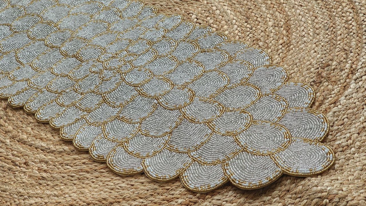 Silver Beaded Tableware Set