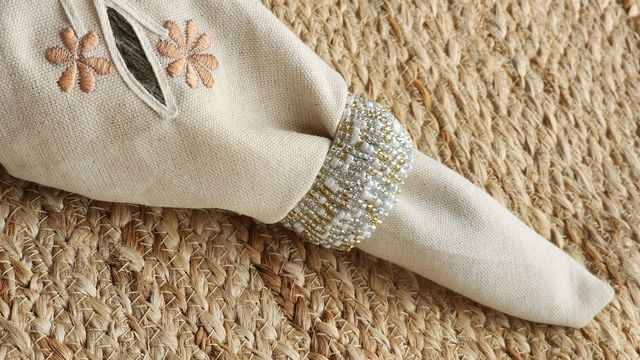 Silver Beaded Tableware Set